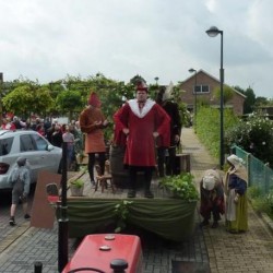 Opgepast he - Toneelvereniging Plankenkoorts 
